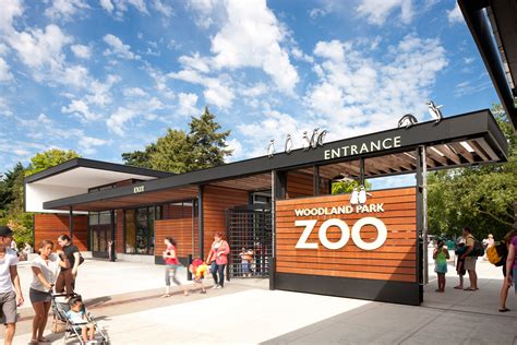 Seattle zoo - All experiences are 20 minutes in length and limited to groups of 1-15 people. Meet and mingle with your favorite ambassador animals at Woodland Park Zoo! You and a small group of family or friends are invited to have an up close experience with one of our extraordinary animals. Times listed are Pacific Standard Time. 